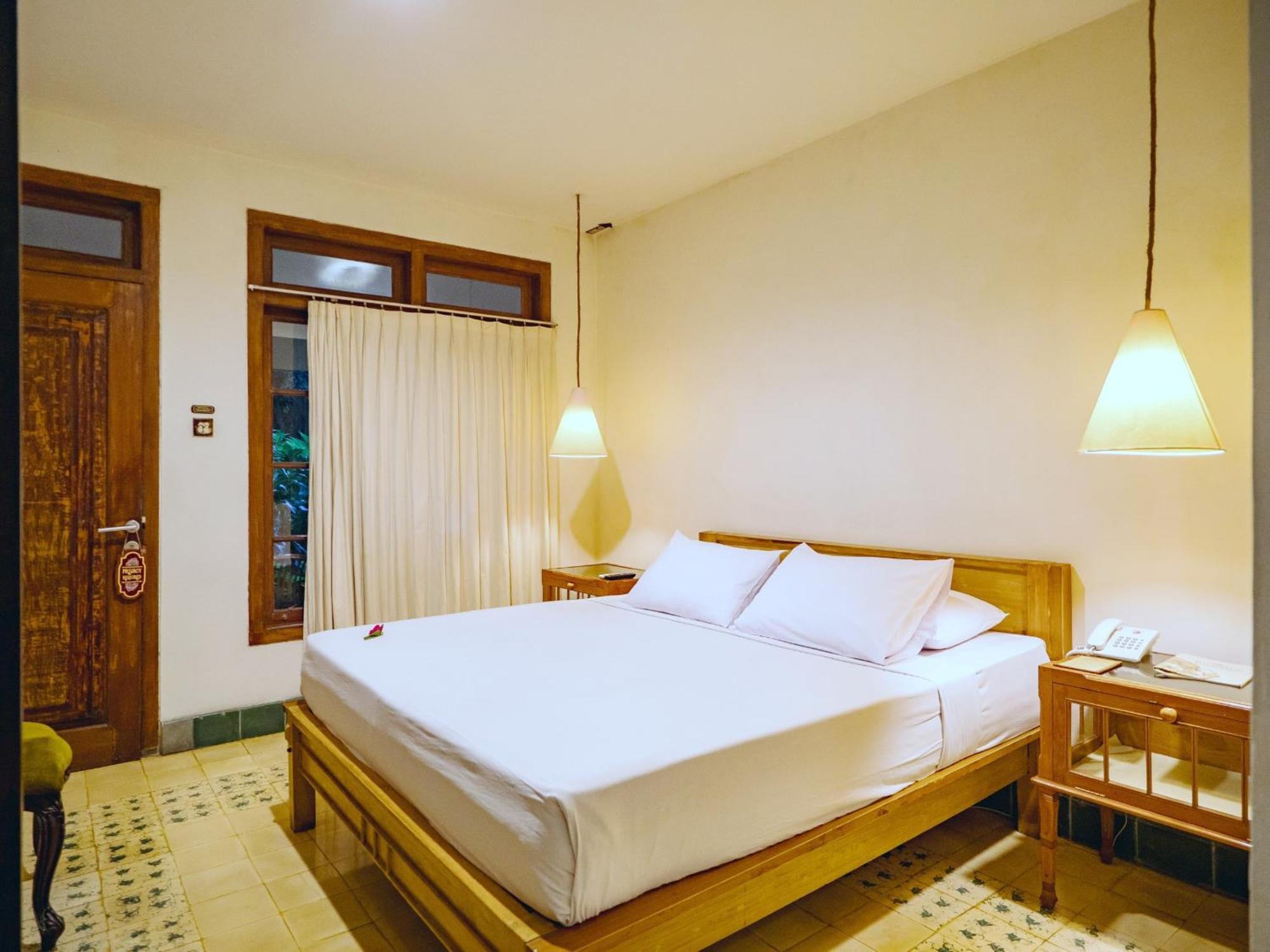 Hotel Tugu Blitar Eksteriør billede