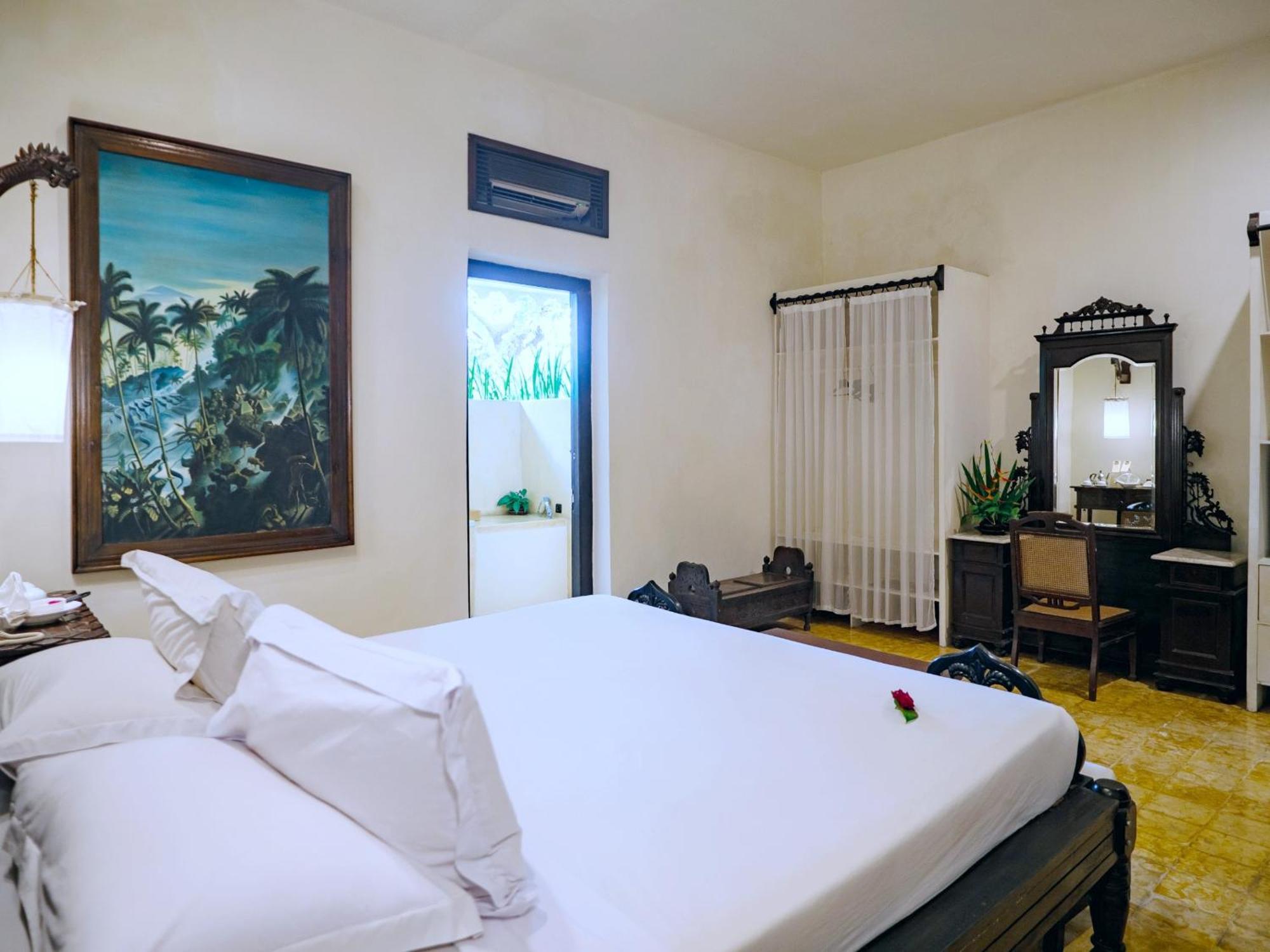 Hotel Tugu Blitar Eksteriør billede