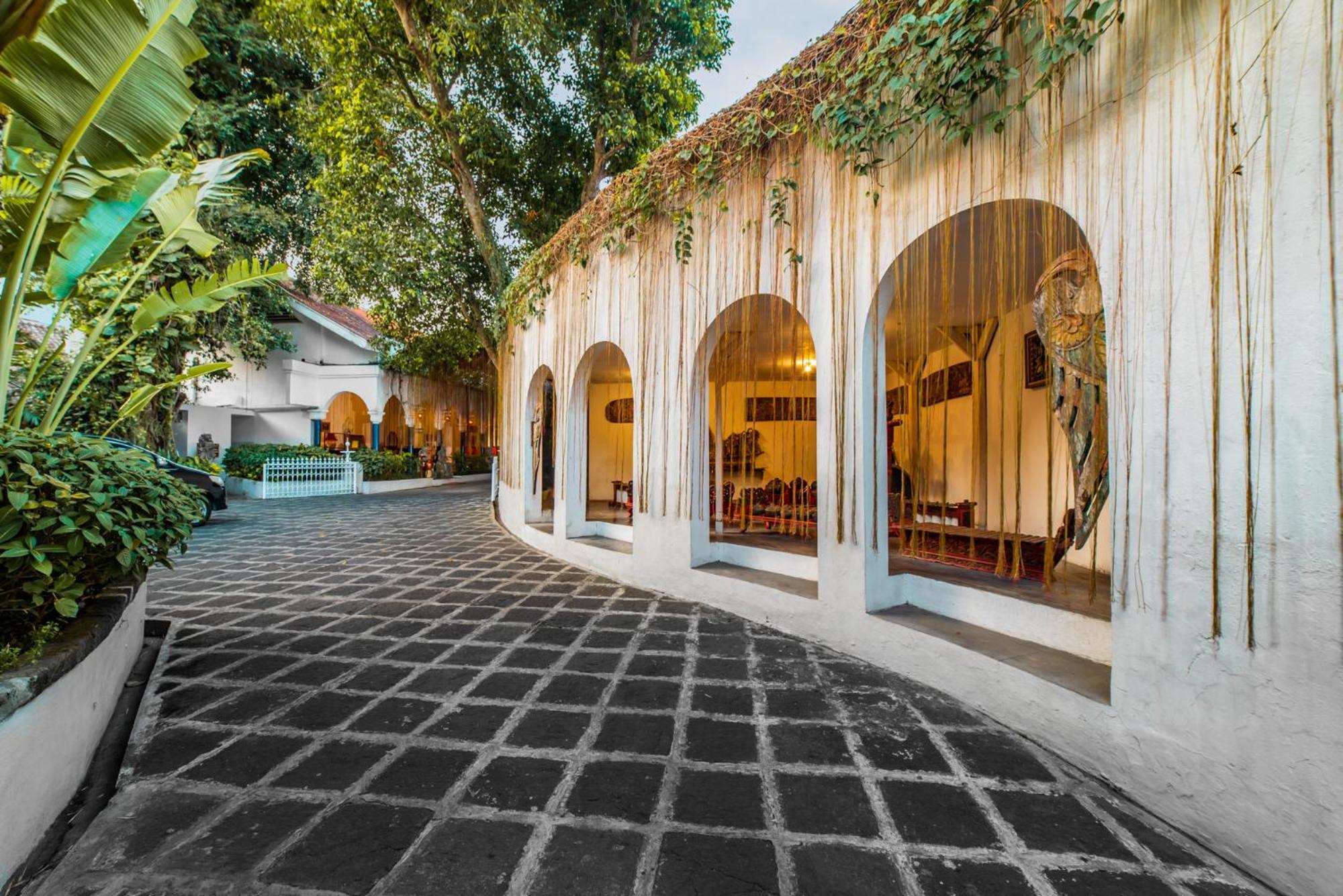 Hotel Tugu Blitar Eksteriør billede