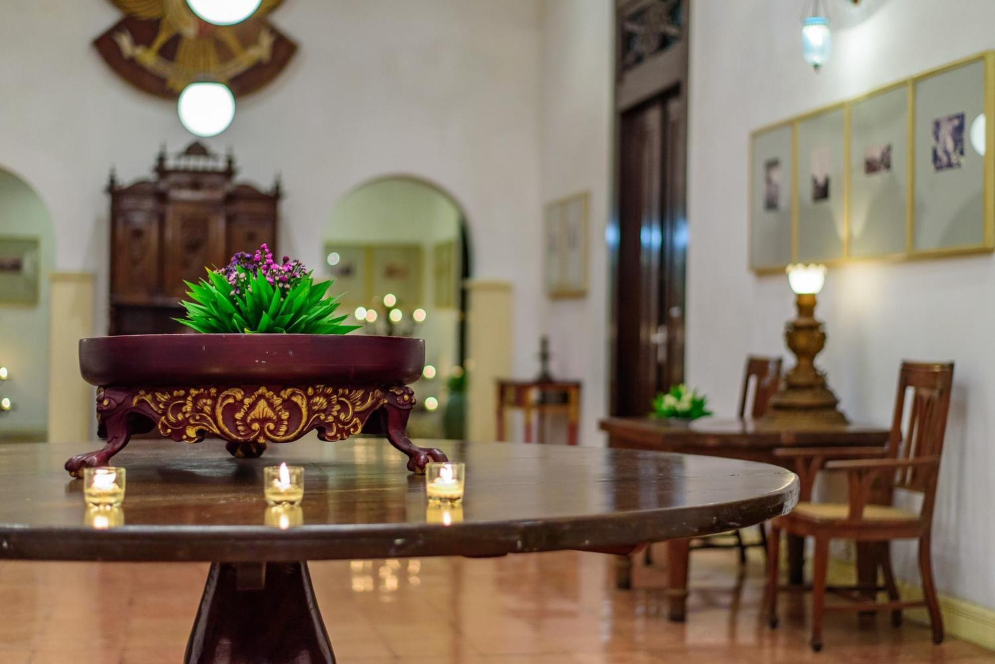 Hotel Tugu Blitar Eksteriør billede